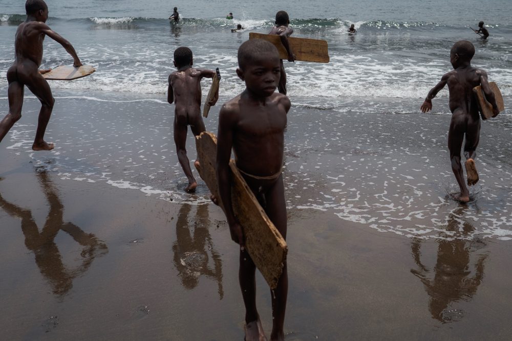 Rui_Pedro_CHAGAS_Earths-Apple_05